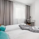 Plac Slowianski With Balcony Center By Renters Appartement *