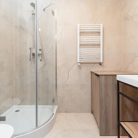 Apartment Plac Slowianski With Balcony Center By Renters Swinemünde