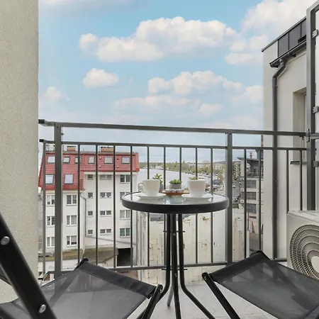 Plac Slowianski With Balcony Center By Renters Apartment Swinemünde