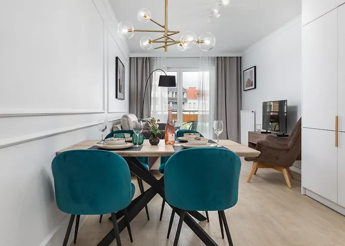 Plac Slowianski With Balcony Center By Renters Świnoujście