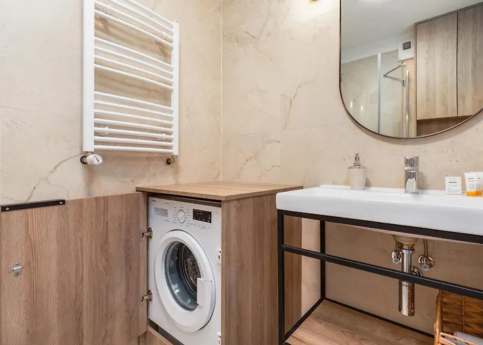 Appartement Plac Slowianski With Balcony Center By Renters Świnoujście